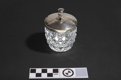 Archived Images\2012\2012.083.2.05.jpg; 2012.083.2; ;